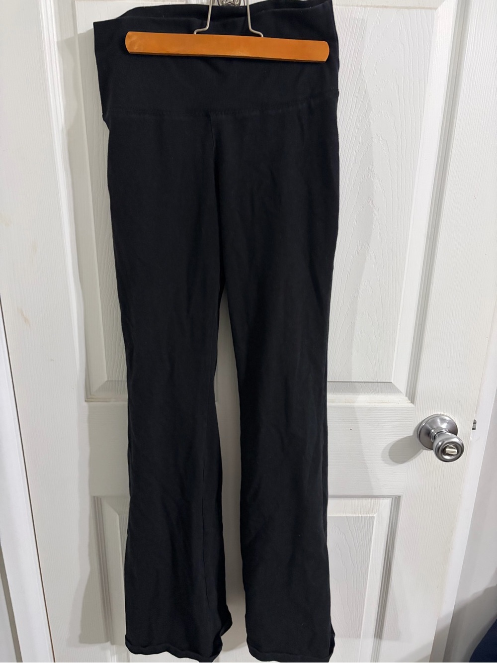 Black High-Waist Flared Yoga Pants
